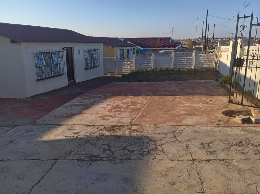 2 Bedroom Property for Sale in Mdantsane Nu 16 Eastern Cape